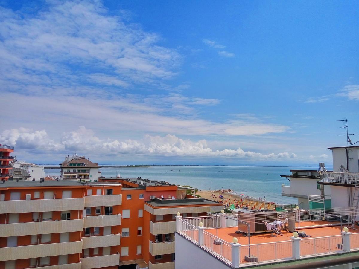 Residenza Edda Apartment Lignano Sabbiadoro Exterior photo